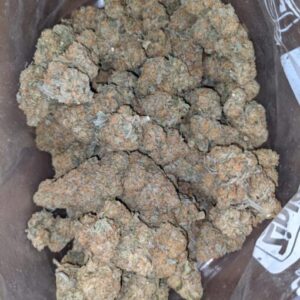 Packman Lemon Head offers a zesty citrus flavor with uplifting effects, perfect for creativity, relaxation, and mood enhancement.